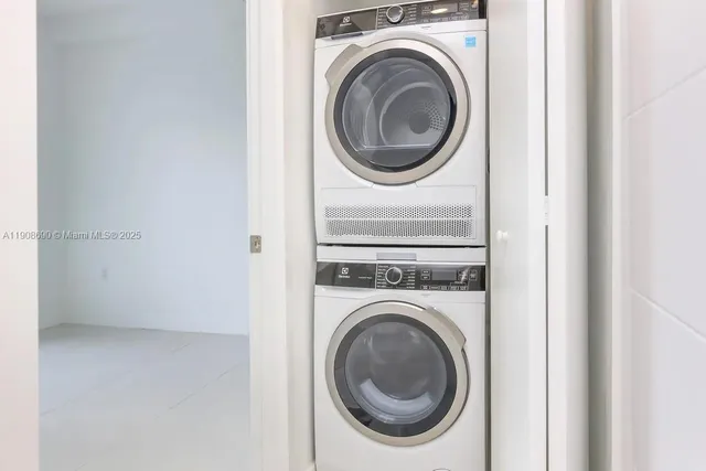 a close view of a washer and dryer