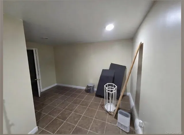 $599,000 | 70 Breston Drive East, Shirley, NY 11967