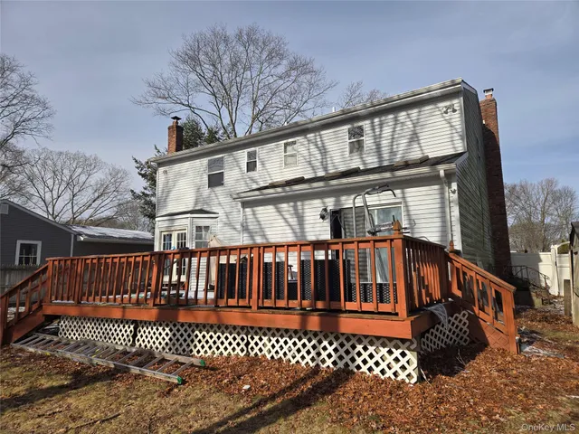 $599,000 | 70 Breston Drive East, Shirley, NY 11967