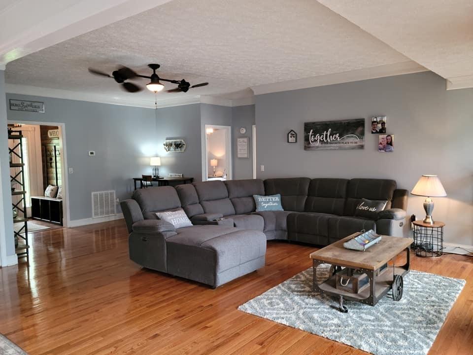 893 Forgety Road Jefferson City, TN 37760 - Photo 5 of 38 2nd bath main (35)