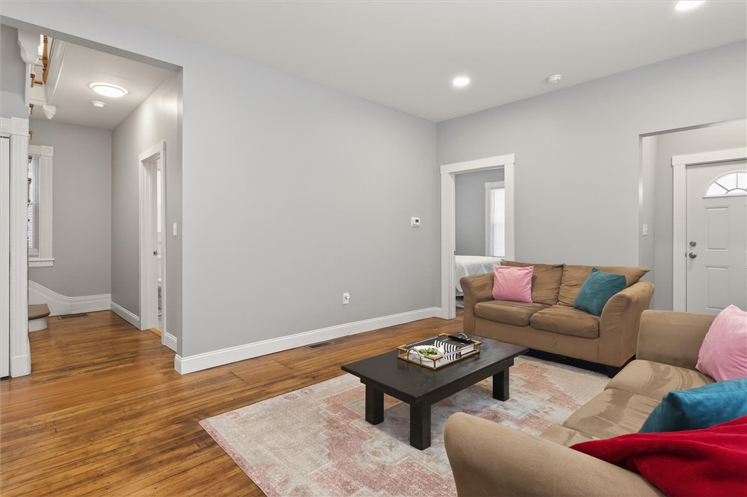 79 Ave B Rochester, NY 14621 - Photo 12 of 42