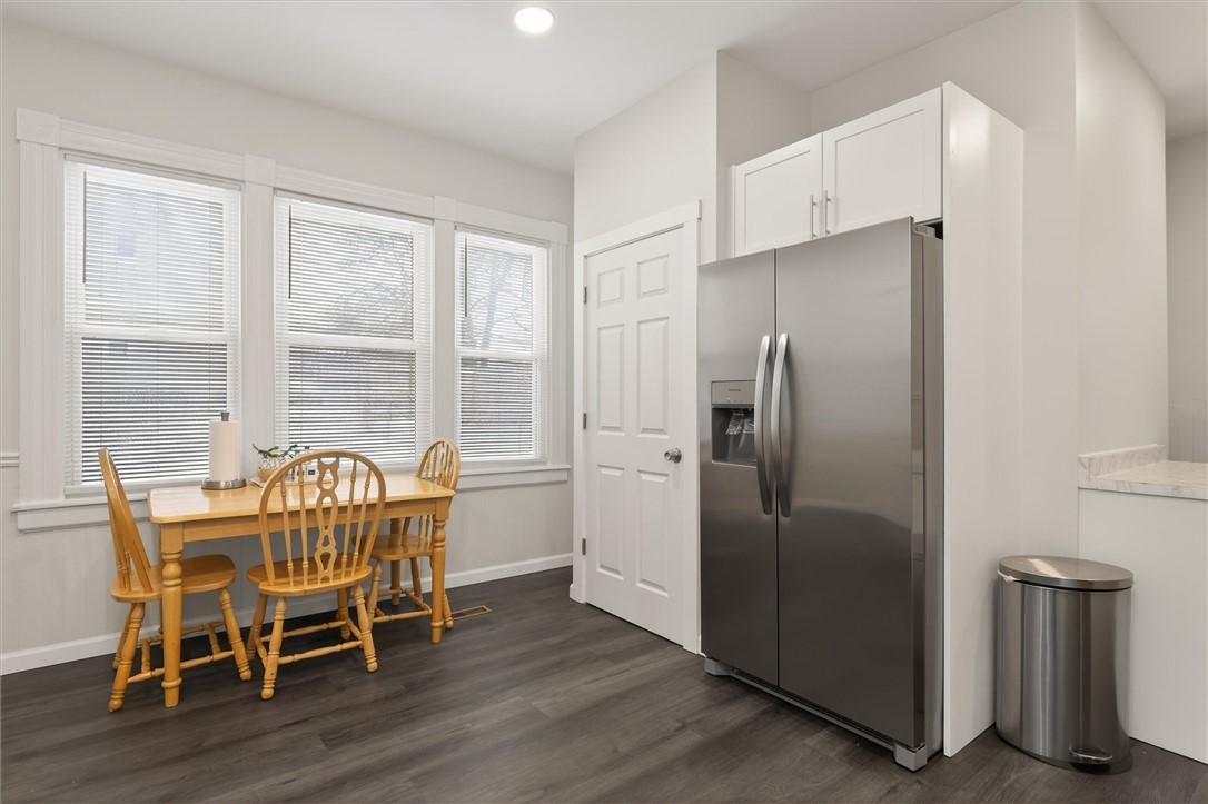 79 Ave B Rochester, NY 14621 - Photo 17 of 42