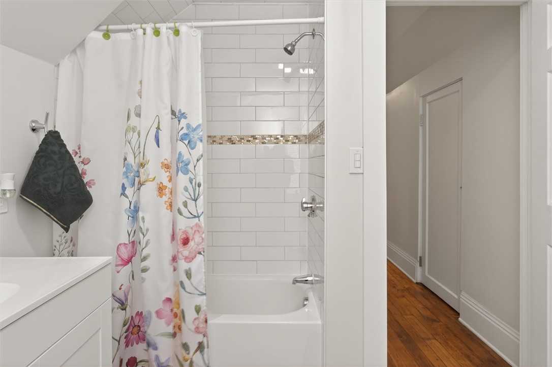 79 Ave B Rochester, NY 14621 - Photo 37 of 42