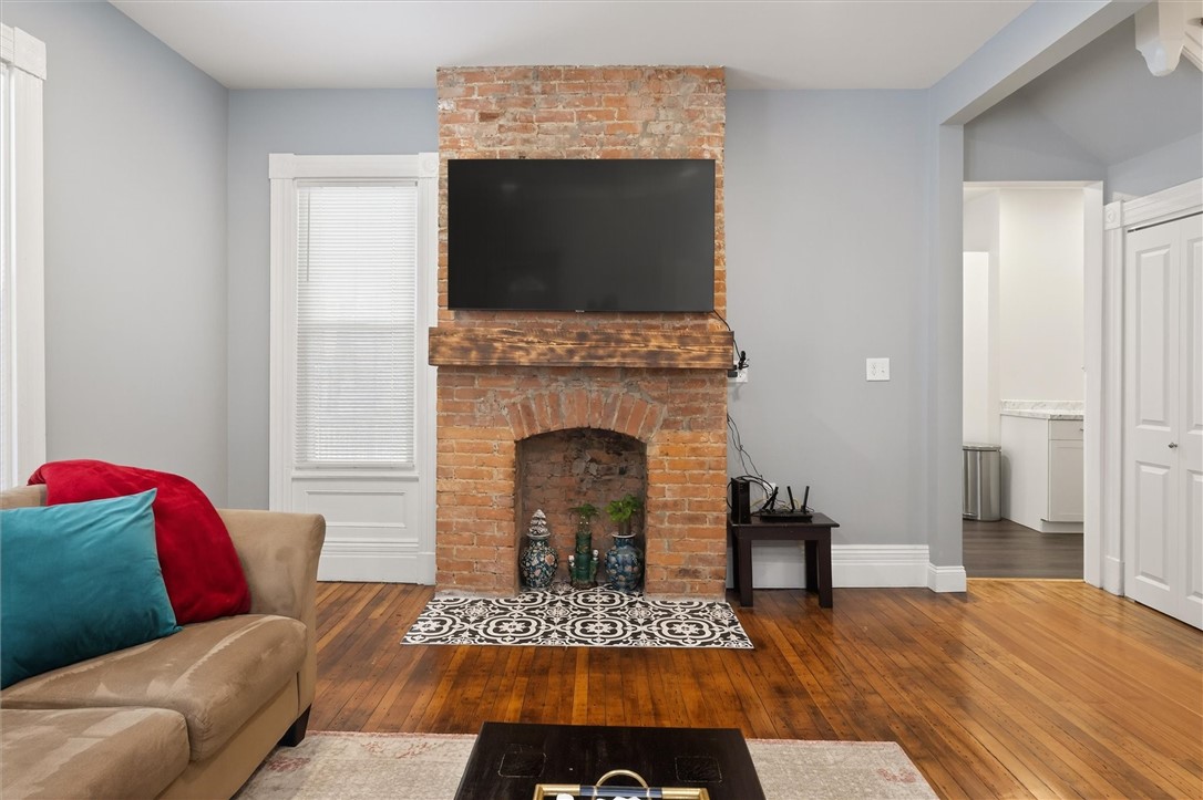 79 Ave B Rochester, NY 14621 - Photo 8 of 42