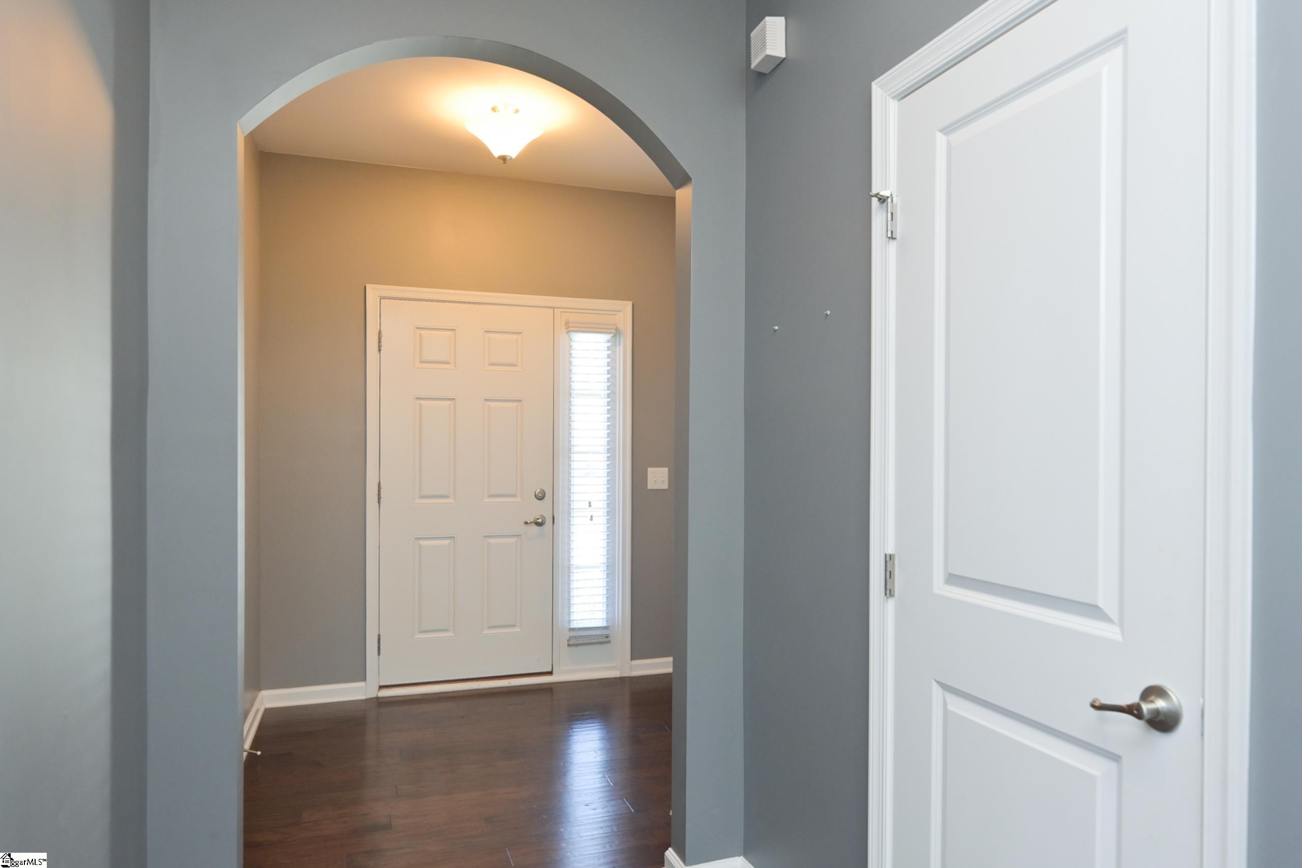 451 Christiane Way Greenville, SC 29607 - Photo 2 of 18 Gallery Image 2