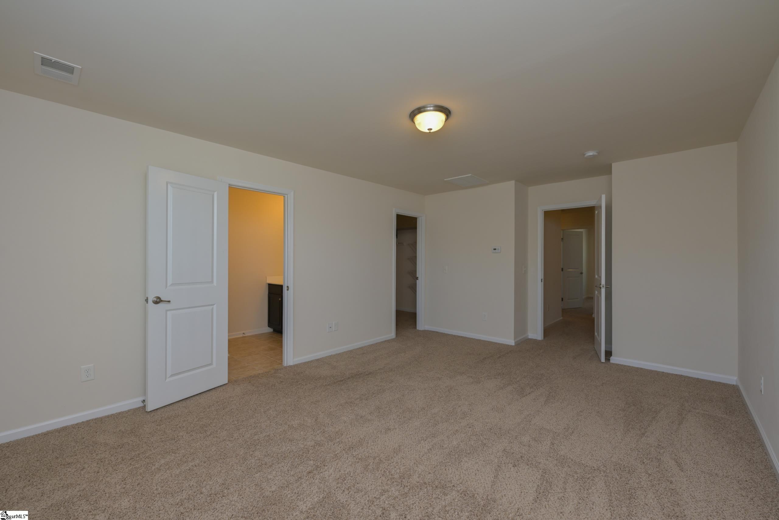 451 Christiane Way Greenville, SC 29607 - Photo 8 of 18 Gallery Image 8