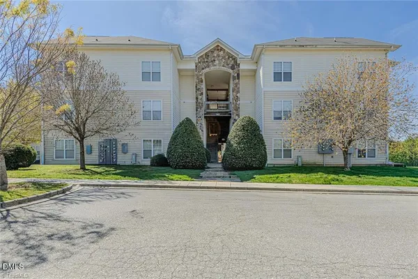 $224,900 | 302 Campus Walk Trail, Elon, NC 27244