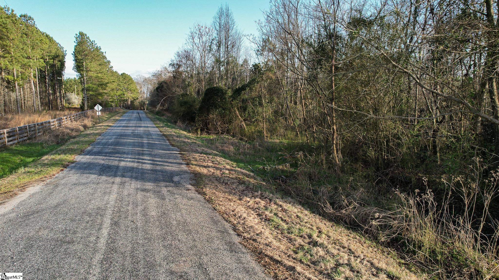 24 Hobby Lane Kinards, SC 29355 - Photo 14 of 16