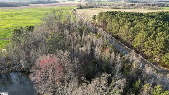 $60,000 | 24 Hobby Lane, Kinards, SC 29355