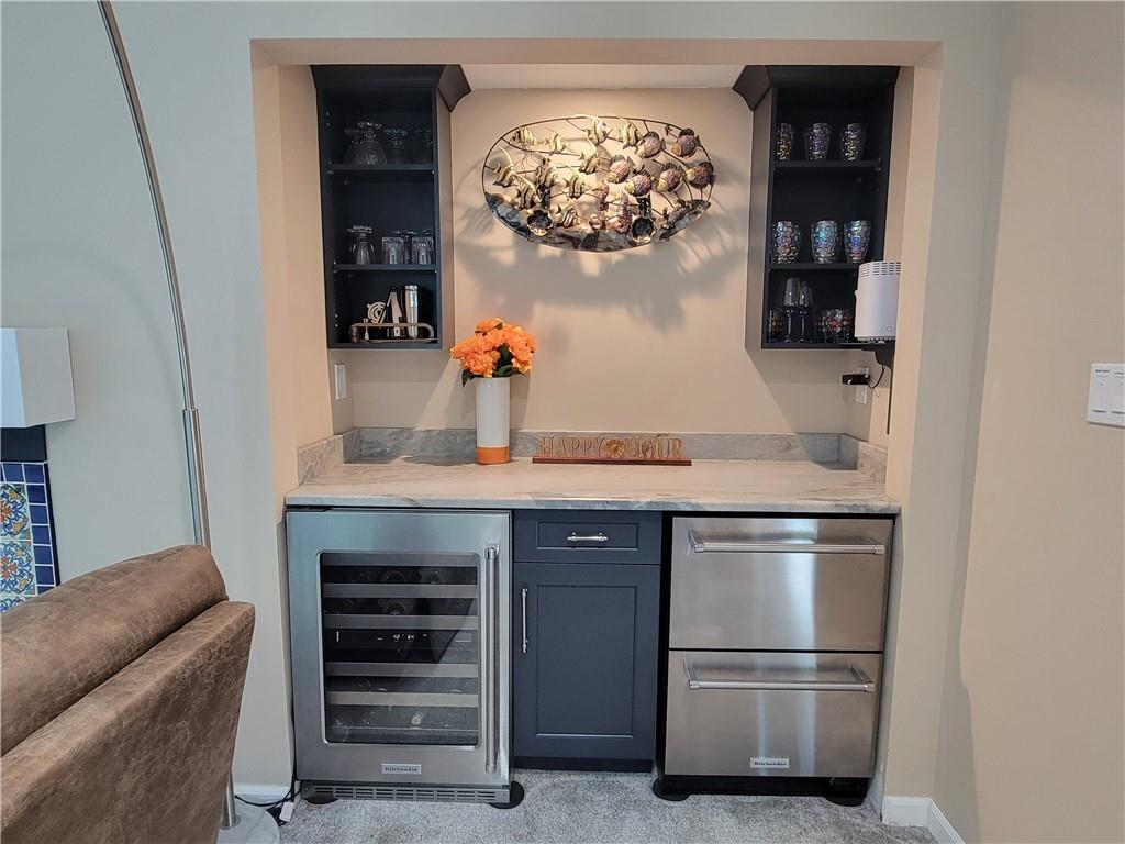 1536 Cochran Road Pittsburgh, PA 15243 - Photo 18 of 50 Gallery Image 18