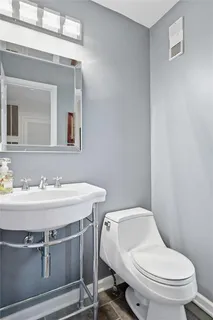 $399,000 | 4557 Walnut Street, Kansas City, MO 64111