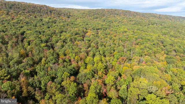 $399,000 | 485 Airport Road, Bethel, PA 19507