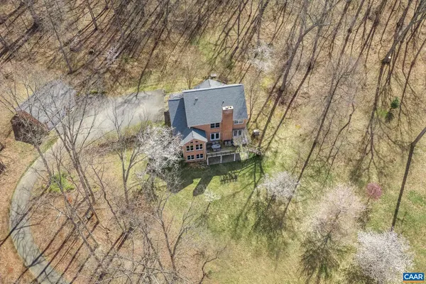 $1,095,000 | 3655 Raleigh Mountain Trail, Charlottesville, VA 22903