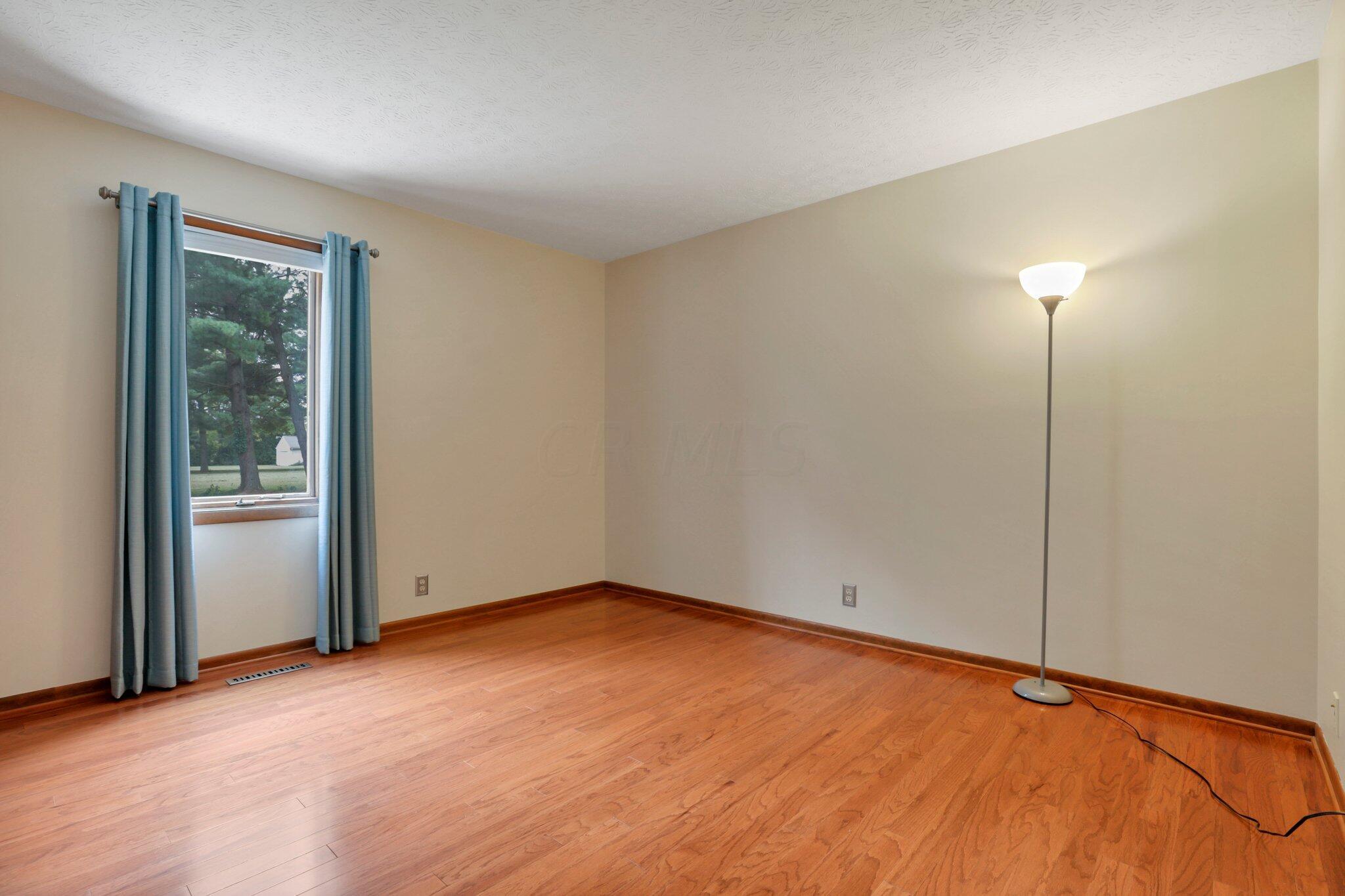 5611 Wilcox Road Dublin, OH 43016 - Photo 28 of 48 Bedroom 2