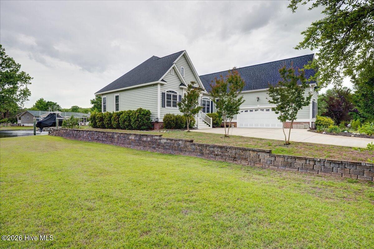 113 Bowline Road New Bern, NC 28562 - Photo 8 of 68 07-113_Bowline-7