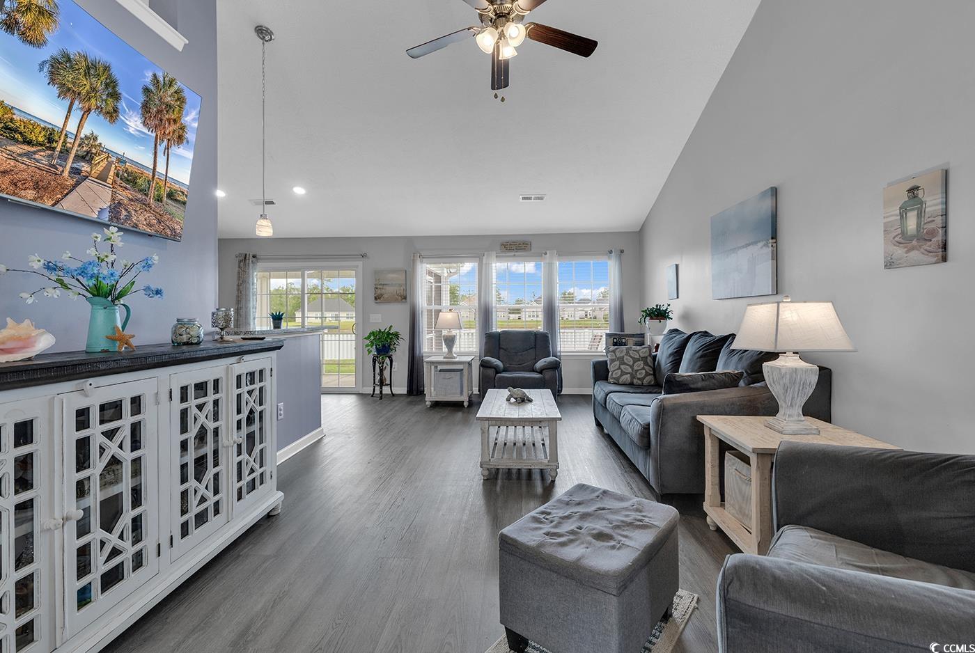 541 Hobie Cat Road Myrtle Beach, SC 29588 - Photo 6 of 31 Gallery Image 6