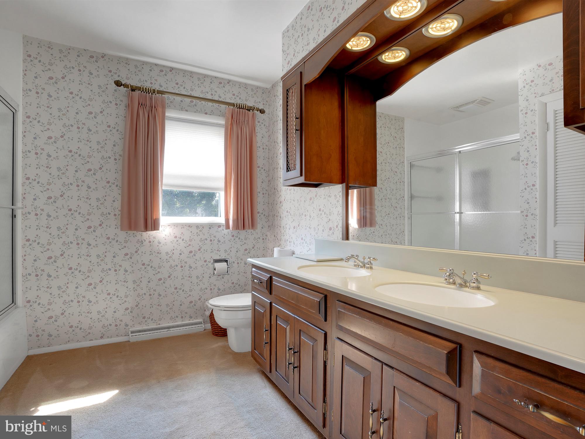 2456 Warwick Road York, PA 17408 - Photo 23 of 30 Gallery Image 23