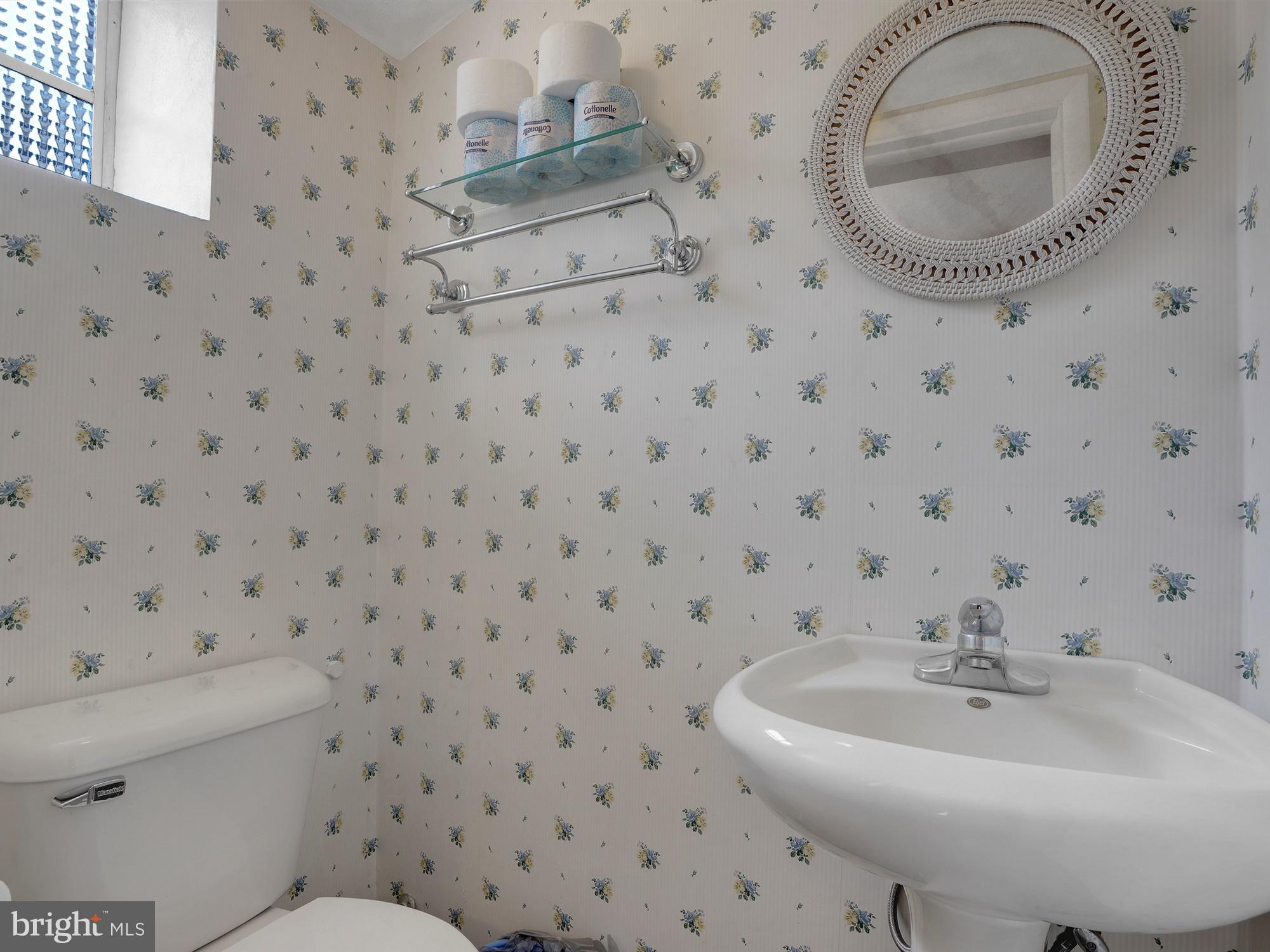 2456 Warwick Road York, PA 17408 - Photo 26 of 30 Gallery Image 26