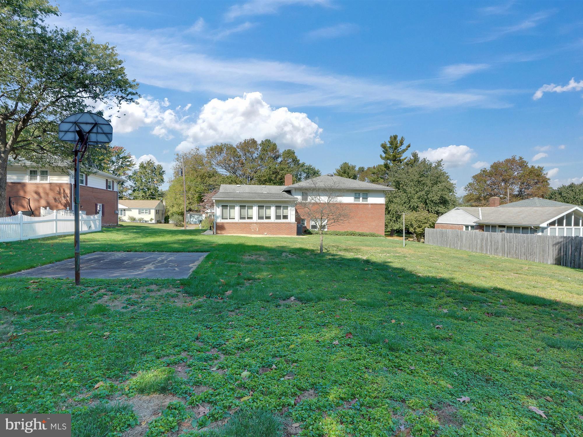 2456 Warwick Road York, PA 17408 - Photo 29 of 30 Gallery Image 29