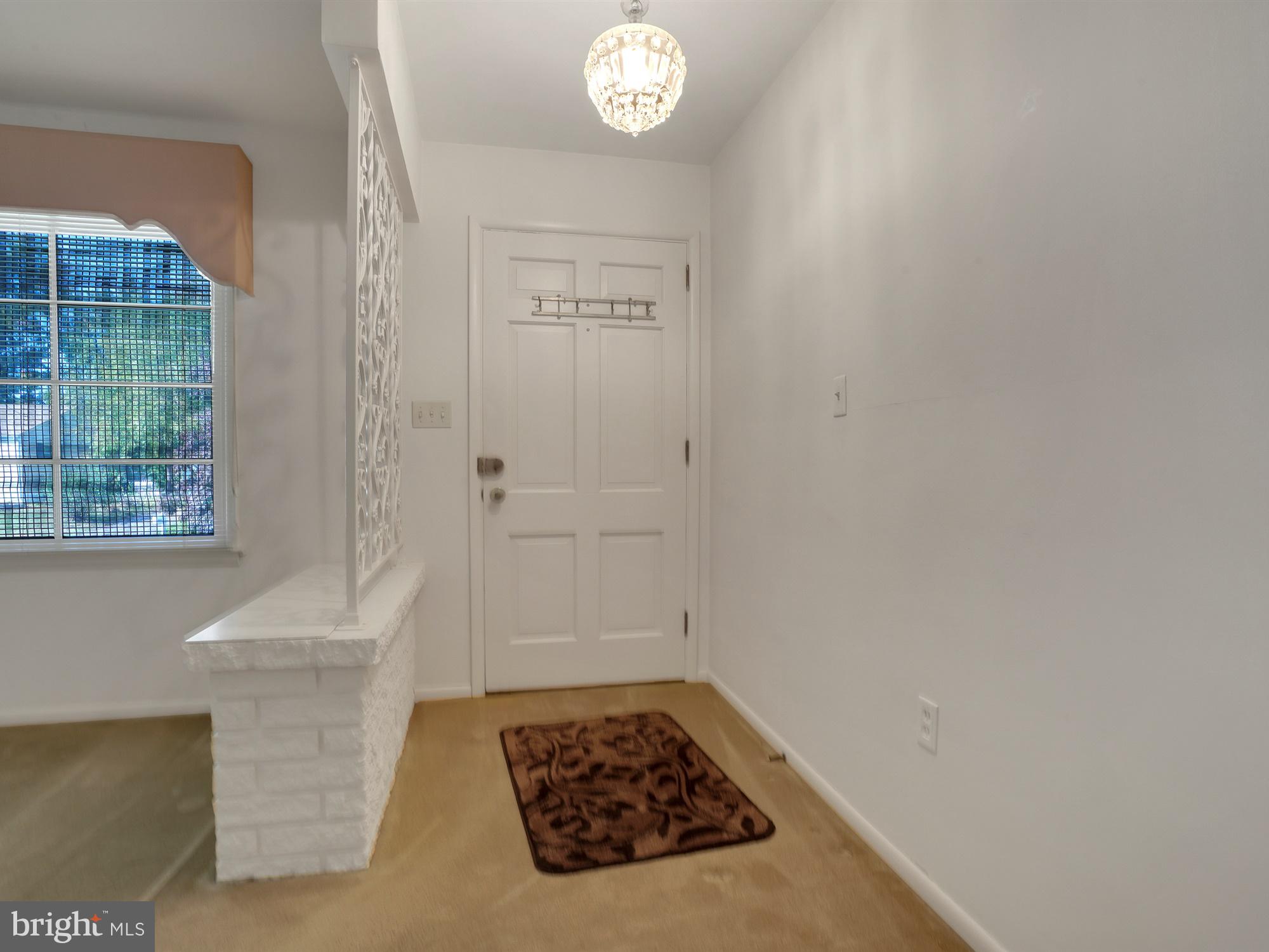 2456 Warwick Road York, PA 17408 - Photo 8 of 30 Gallery Image 8