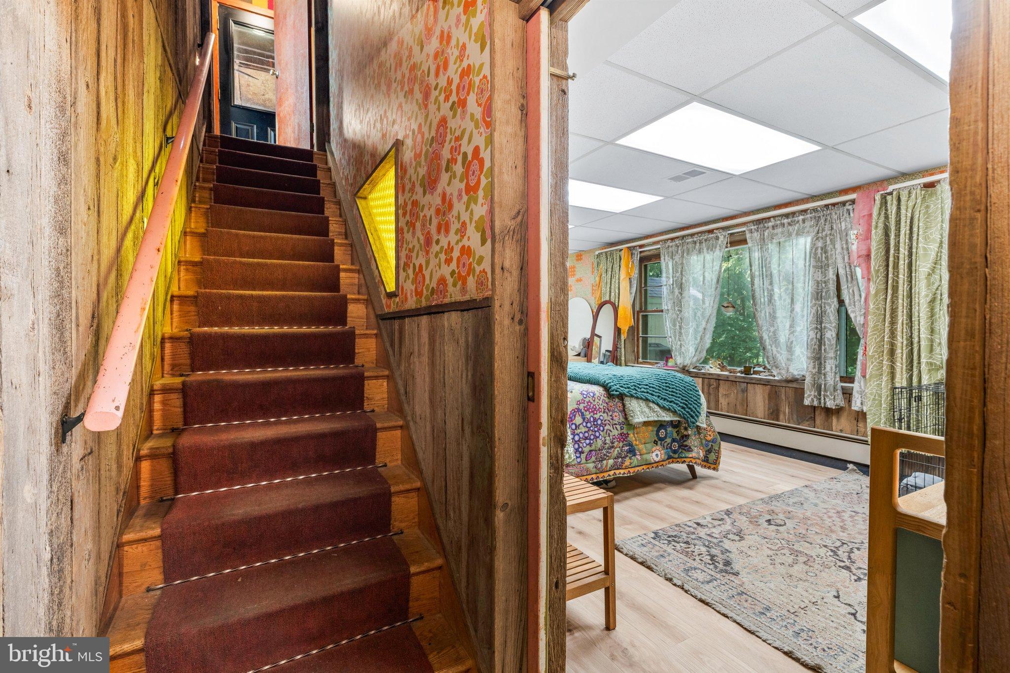 1108 Hoffmaster Road Knoxville, MD 21758 - Photo 46 of 72 Second Stairway