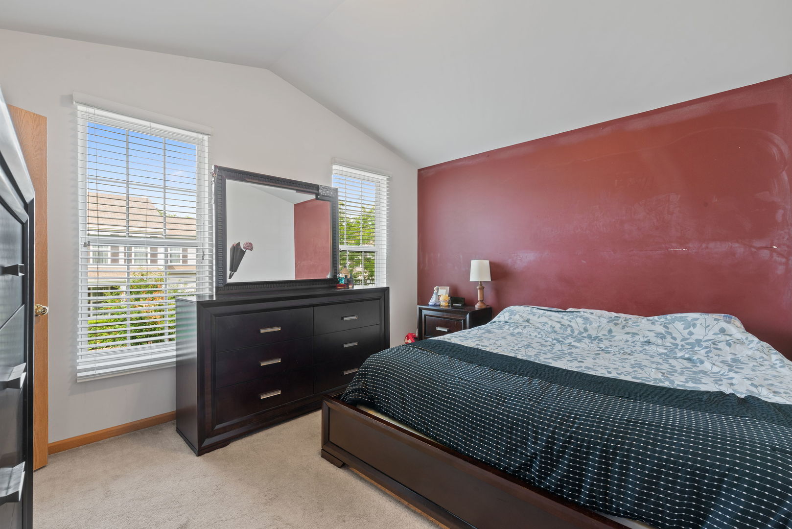 1645 Victoria Park Circle, Unit 1645 Aurora, IL 60504 - Photo 11 of 15