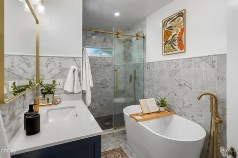 $1,699,000 | 1046 North Michigan Avenue, Pasadena, CA 91104