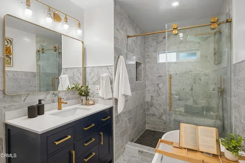 $1,699,000 | 1046 North Michigan Avenue, Pasadena, CA 91104