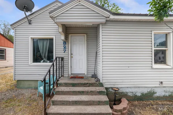 $250,000 | 827 Aiken Avenue, Buhl, ID 83316