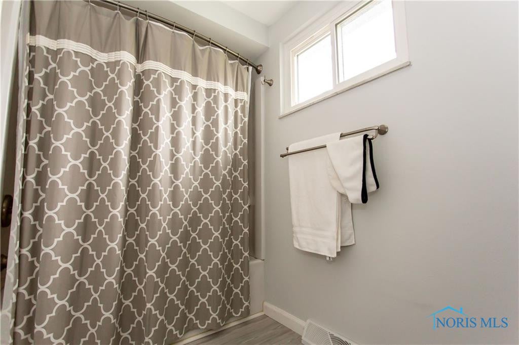 1701 Cass Road Maumee, OH 43537 - Photo 20 of 41 Gallery Image 20