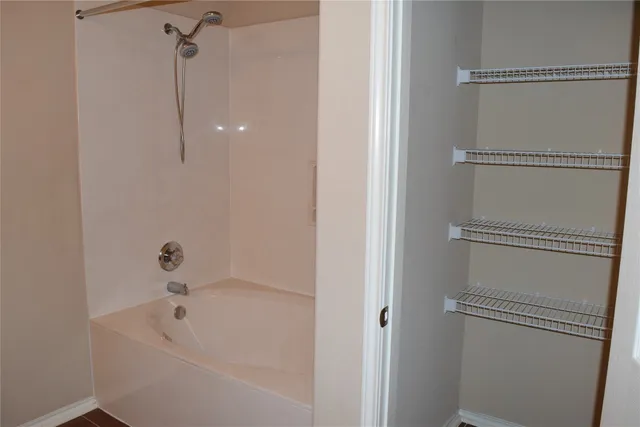 $2,295 | 11717 Alexs Lane, Austin, TX 78748