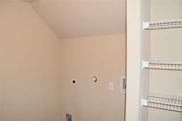 $2,295 | 11717 Alexs Lane, Austin, TX 78748