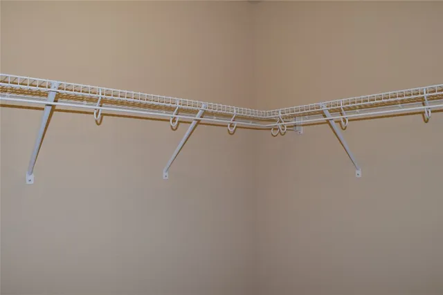 $2,295 | 11717 Alexs Lane, Austin, TX 78748