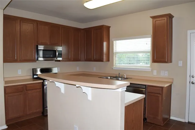 $2,295 | 11717 Alexs Lane, Austin, TX 78748