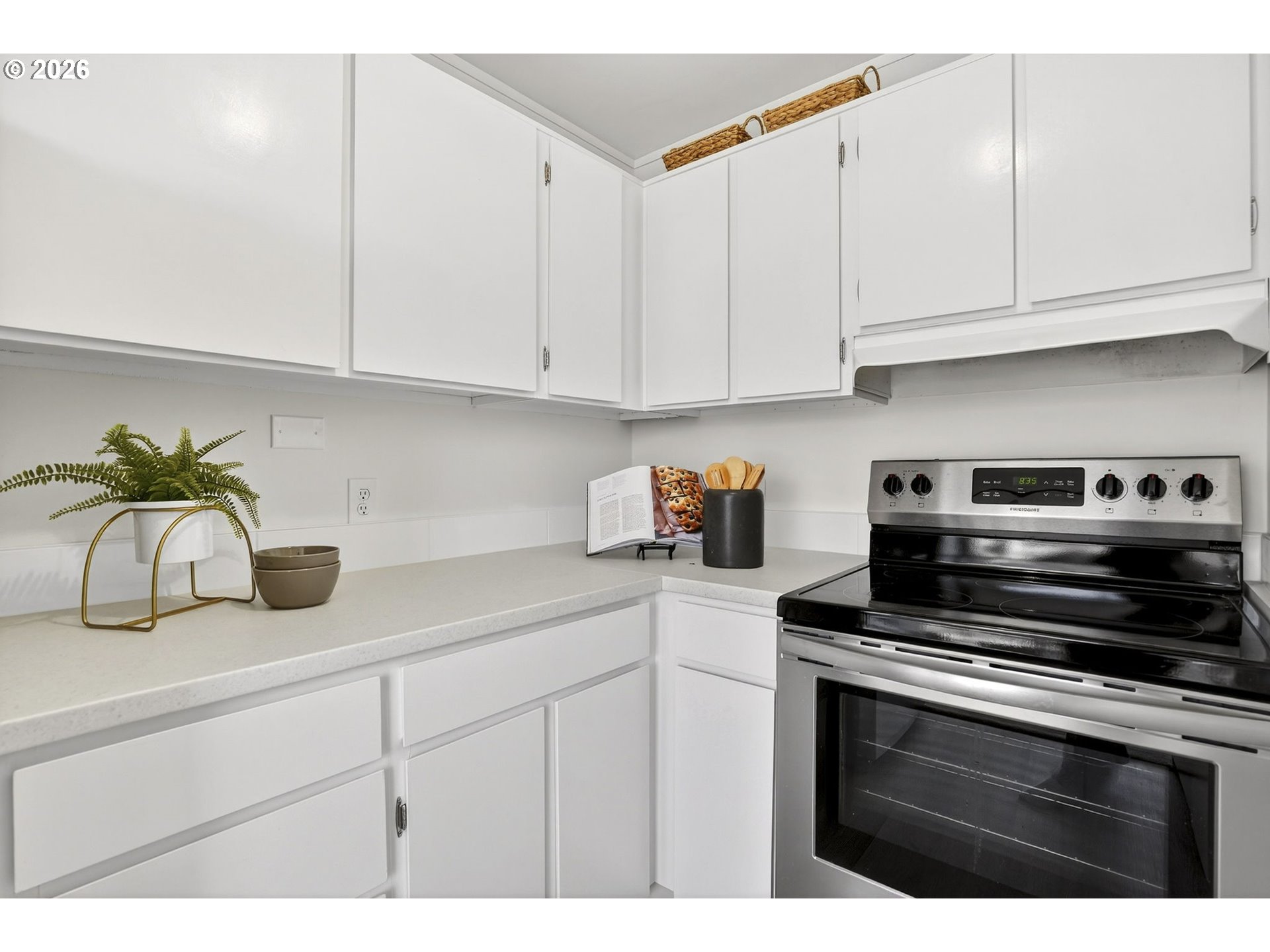 1220 Northeast 17th Avenue, Unit 4F Portland, OR 97232 - Photo 13 of 24 Kitchen