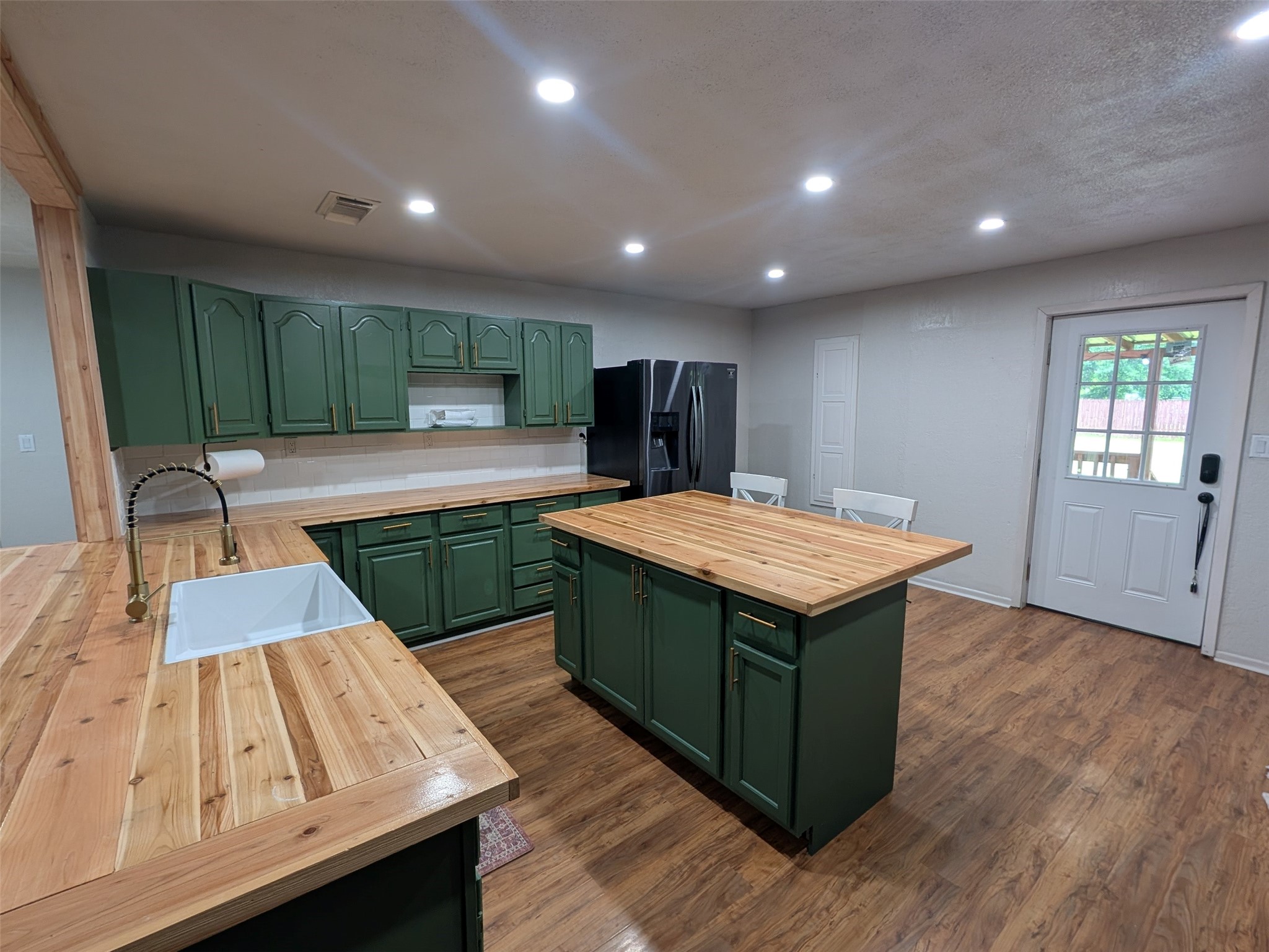 1909 Reese Street Liberty, TX 77575 - Photo 3 of 9