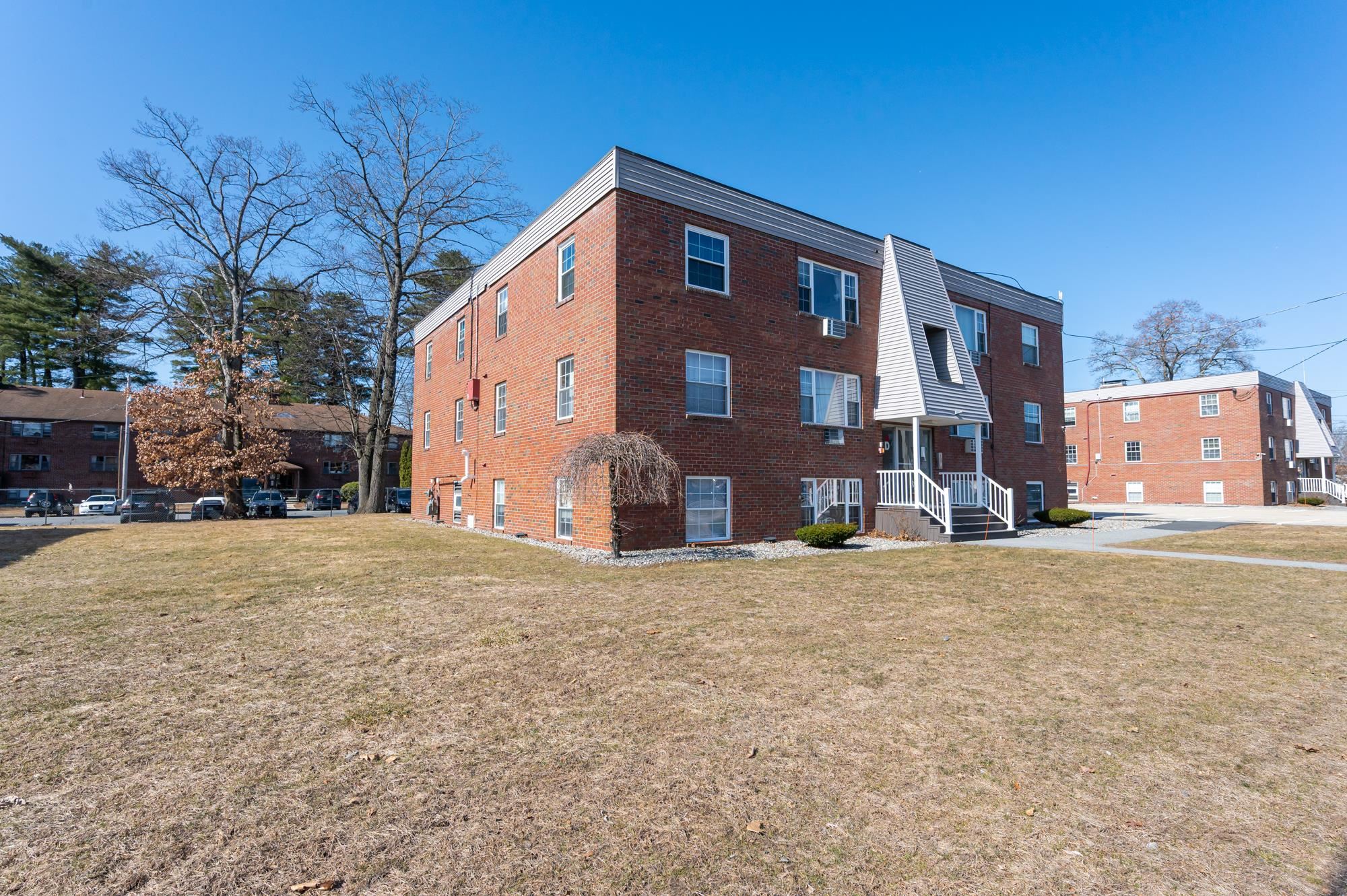 99 Cluff Crossing Road, Unit D6 Salem, NH 03079 - Photo 17 of 19 Gallery Image 17