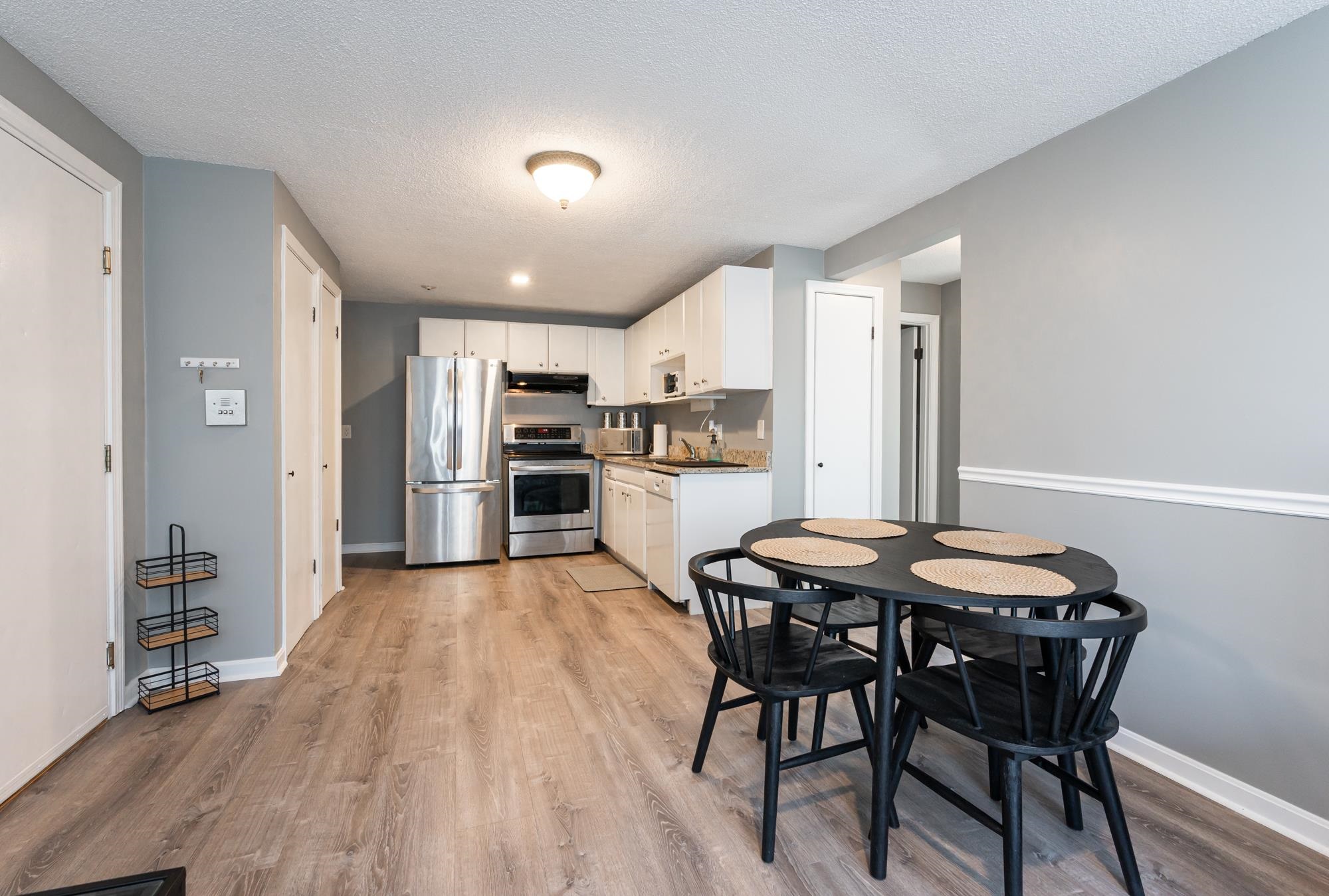 99 Cluff Crossing Road, Unit D6 Salem, NH 03079 - Photo 2 of 19 Gallery Image 2