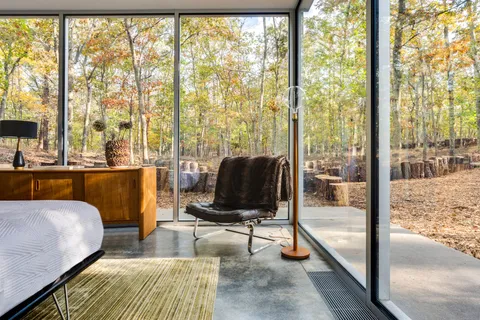 $3,995,000 | 986-988 Noyac Path, Water Mill, NY 11976