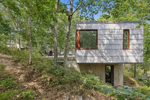 $3,995,000 | 986-988 Noyac Path, Water Mill, NY 11976