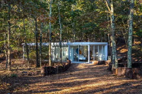 $3,995,000 | 986-988 Noyac Path, Water Mill, NY 11976