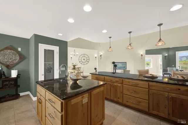 $1,830,000 | 8560 Holmes Lane, Winters, CA 95694