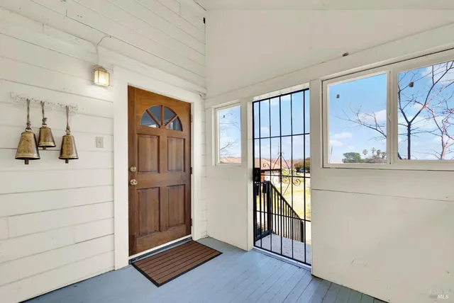 $1,830,000 | 8560 Holmes Lane, Winters, CA 95694