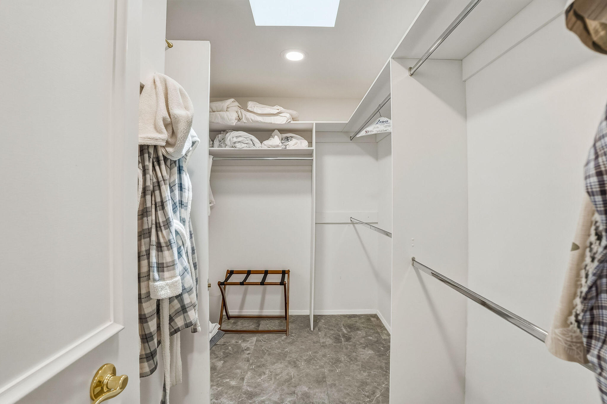 1 Temple Court Rancho Mirage, CA 92270 - Photo 42 of 50 Closet - Bedroom 3