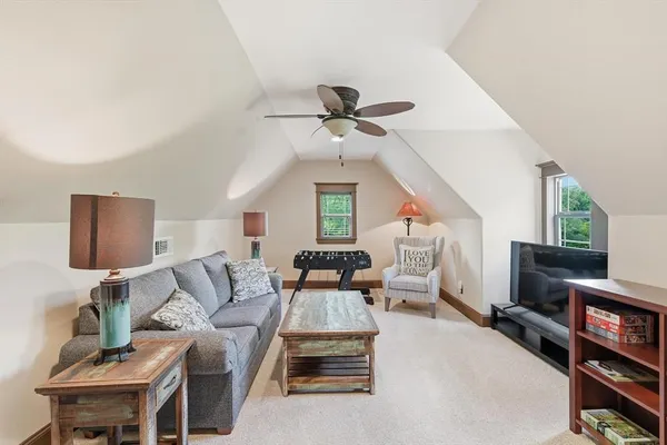 $495,000 | 365 Dublin Circle, Gordonville, TX 76245