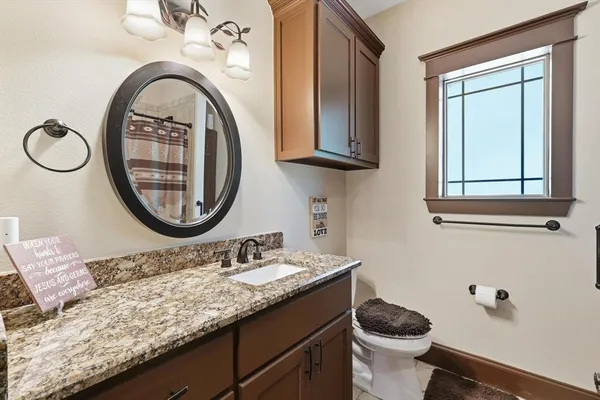 $495,000 | 365 Dublin Circle, Gordonville, TX 76245