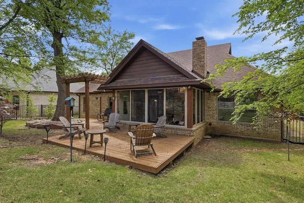 $495,000 | 365 Dublin Circle, Gordonville, TX 76245