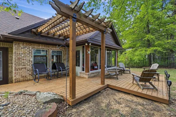 $495,000 | 365 Dublin Circle, Gordonville, TX 76245