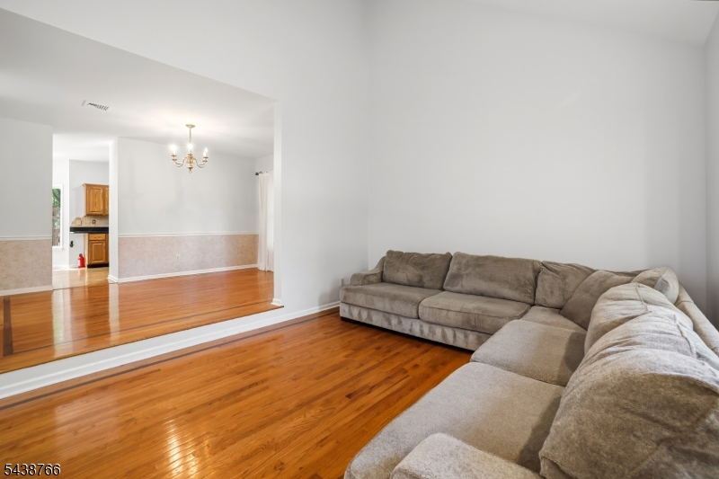 30 Carriage House Road Sparta, NJ 07871 - Photo 7 of 46 Gallery Image 7
