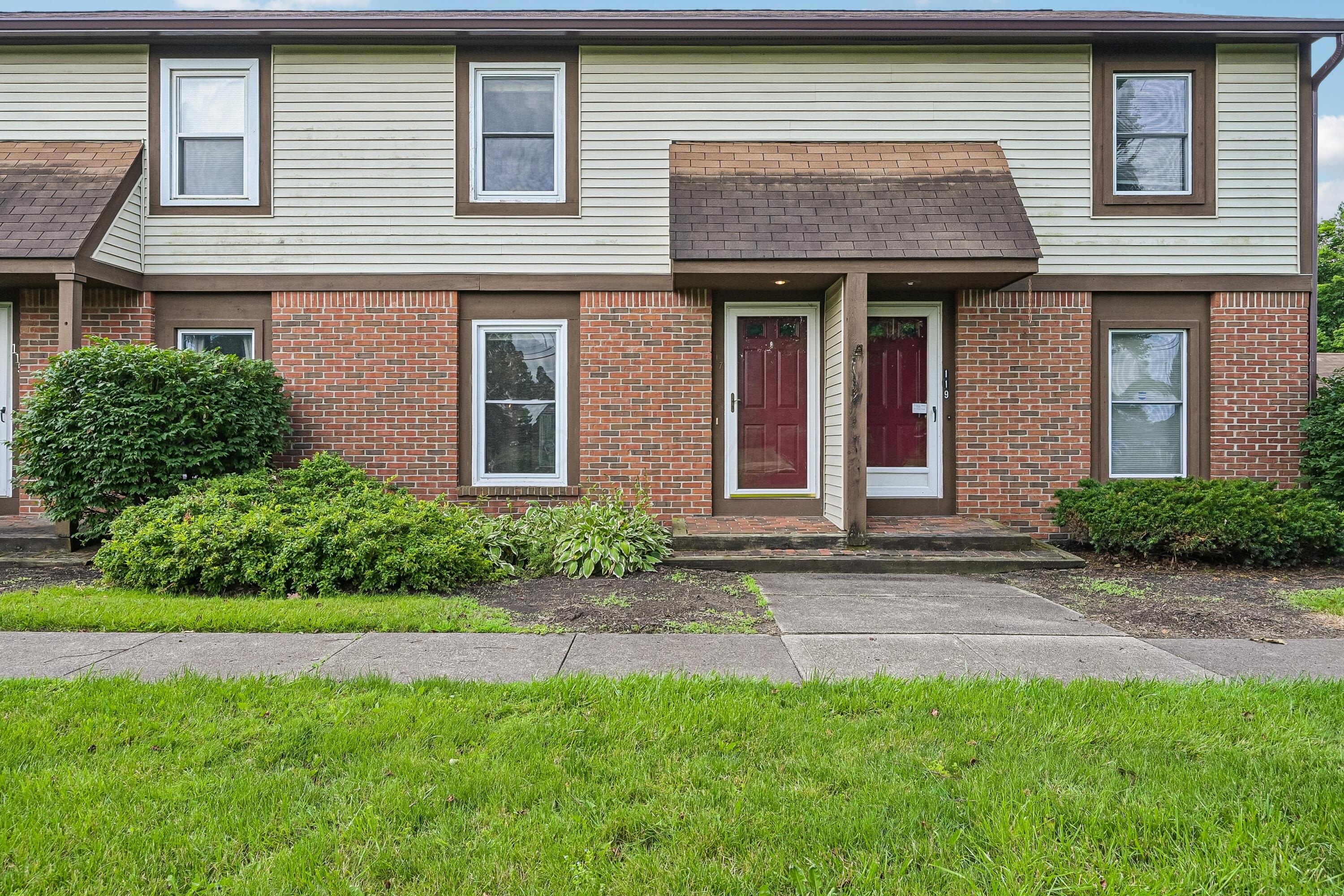 117 Price Road Newark, OH 43055 - Photo 4 of 37